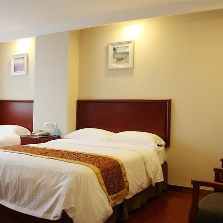 GreenTree Inn Tianjin Binshui Avenue Cancer Hospital Express Hotel Bagian luar foto
