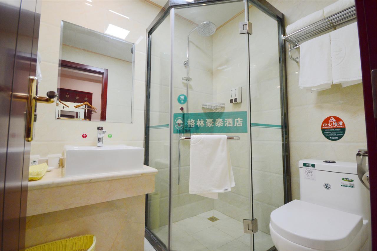 GreenTree Inn Tianjin Binshui Avenue Cancer Hospital Express Hotel Bagian luar foto