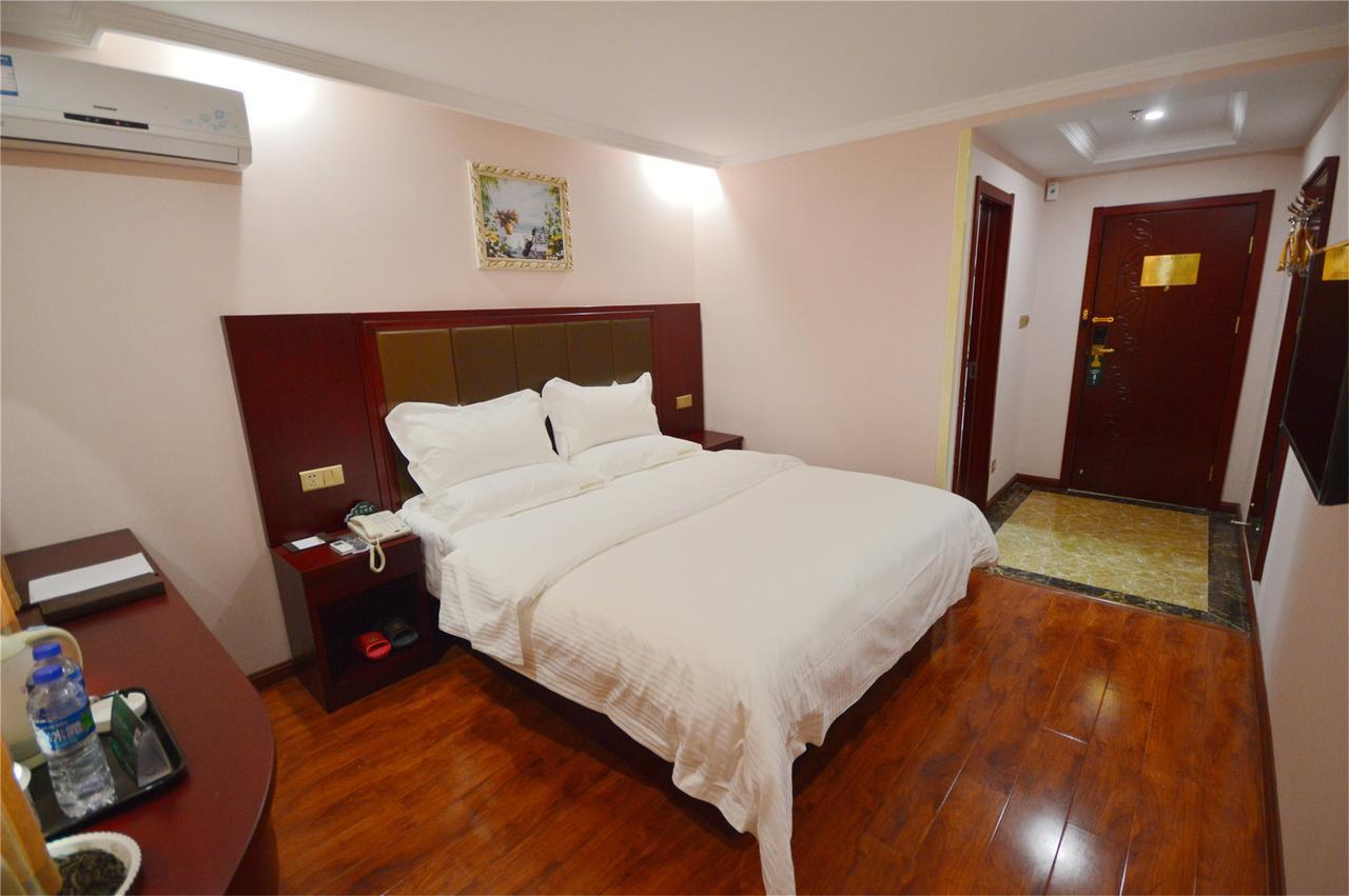 GreenTree Inn Tianjin Binshui Avenue Cancer Hospital Express Hotel Bagian luar foto