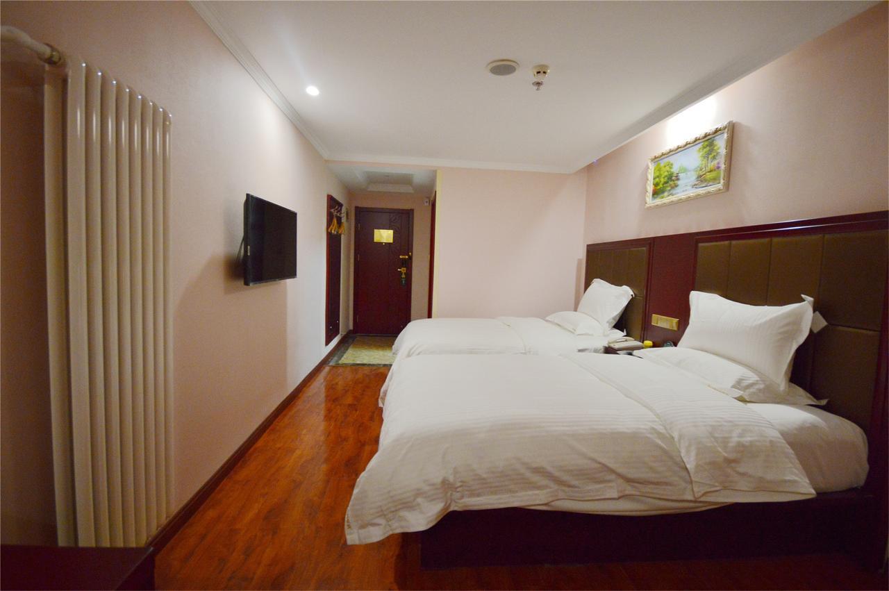 GreenTree Inn Tianjin Binshui Avenue Cancer Hospital Express Hotel Bagian luar foto