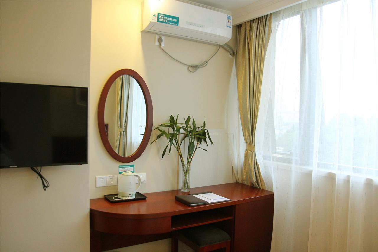 GreenTree Inn Tianjin Binshui Avenue Cancer Hospital Express Hotel Bagian luar foto